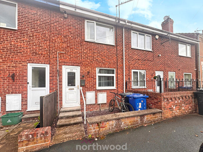 2 Bedroom Terraced House For Sale In Lower Kenyon Street, Thorne, Doncaster, DN8
