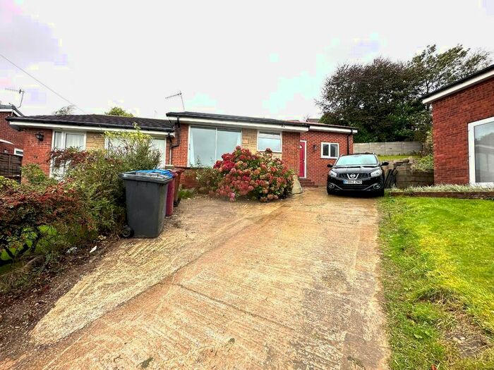 3 Bedroom Bungalow To Rent In Rosewood Avenue, Blackburn, BB1