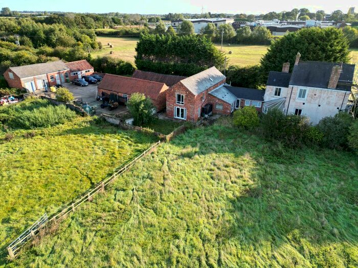 5 Bedroom Detached House For Sale In Luck Lane, West End, Preston, Hull, HU12