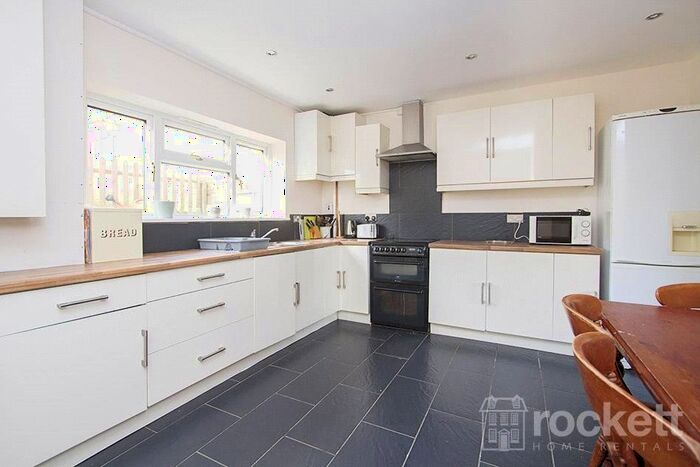 3 Bedroom Semi-Detached House To Rent In Sillitoe Place, Penkhull, Stoke On Trent, Staffordshire, ST4