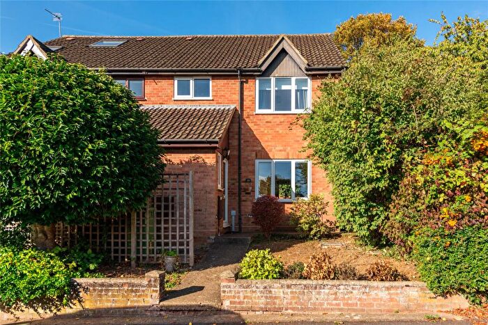 3 Bedroom End Of Terrace House For Sale In Spinney Hill Road, Olney, Buckinghamshire, MK46