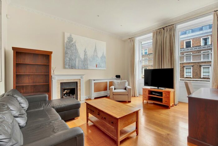 2 Bedroom Flat To Rent In Queen's Gate Place, London, SW7