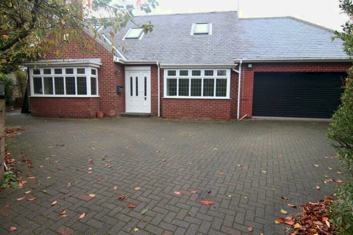 4 Bedroom Detached Bungalow To Rent In Springwell Road, Durham, County Durham, DH1
