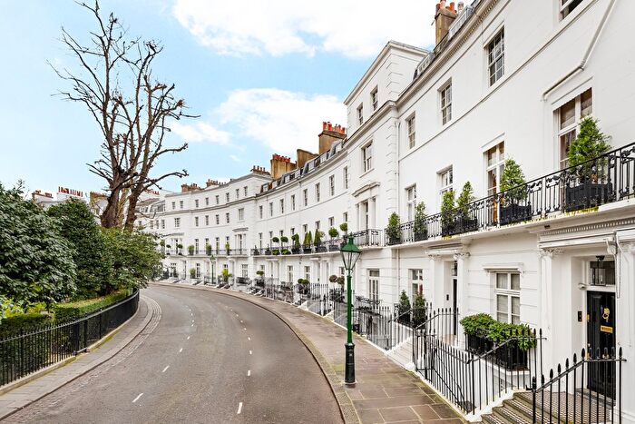 5 Bedroom Town House For Sale In Egerton Crescent, London, SW3