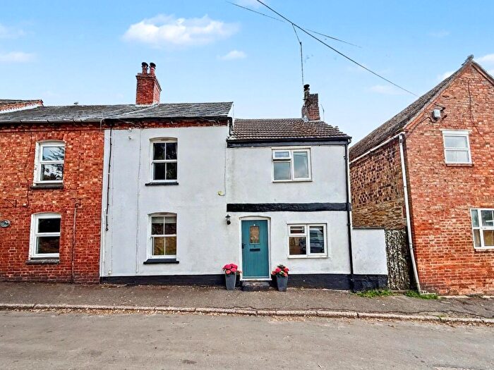 4 Bedroom Cottage For Sale In Nibbits Lane, Braunston, NN11