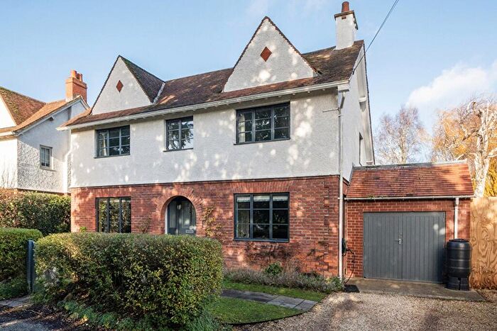 4 Bedroom Detached House For Sale In Somerset Road, Frome, Frome, BA11