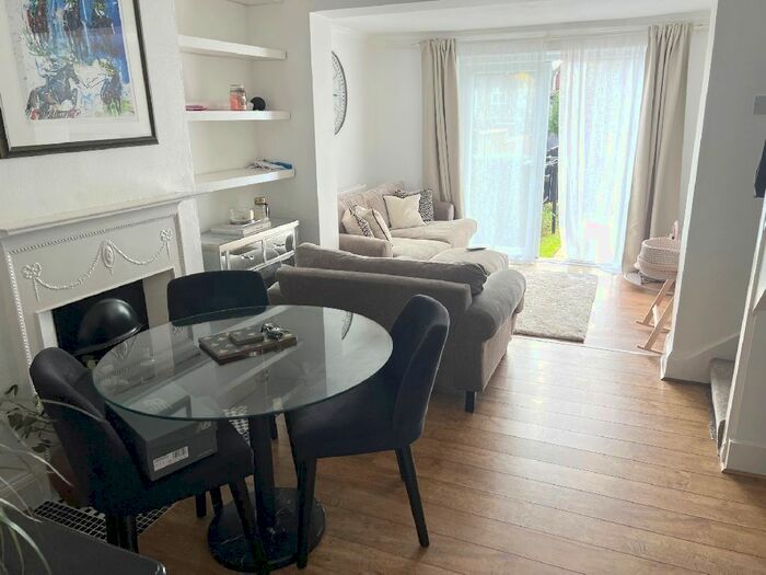 2 Bedroom Semi-Detached House To Rent In Slades Hill, Enfield, EN2