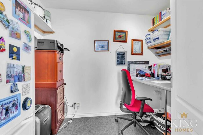 4 Bedroom Detached House For Sale In Nine Days Lane, Wirehill, Redditch, B98