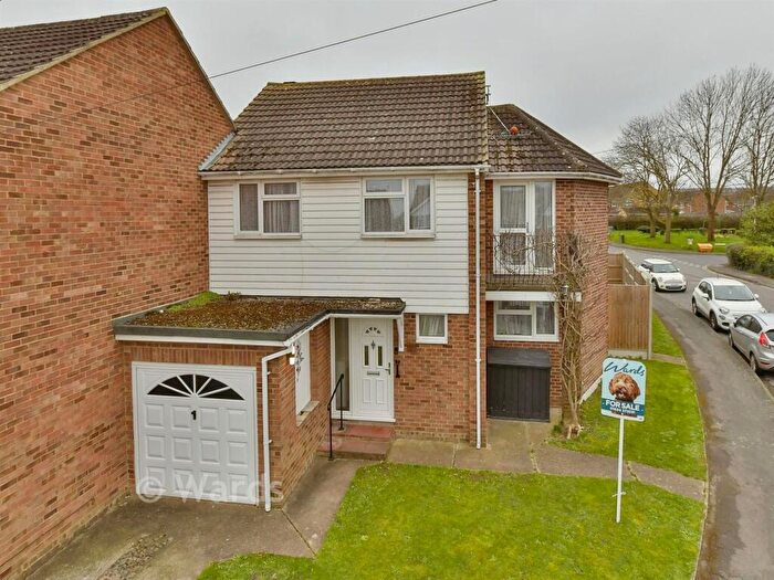 4 Bedroom End Of Terrace House For Sale In Ellison Way, Rainham, Gillingham, Kent, ME8
