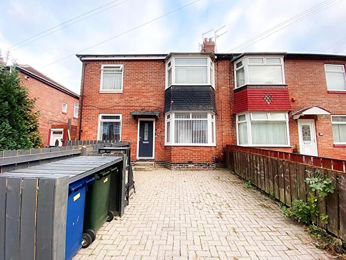 2 Bedroom Apartment For Sale In Kentmere Avenue, Walkerdene, NE6