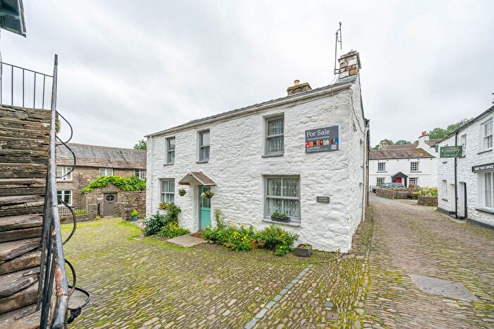 3 Bedroom Cottage For Sale In Queens Cottage, Dent, LA10