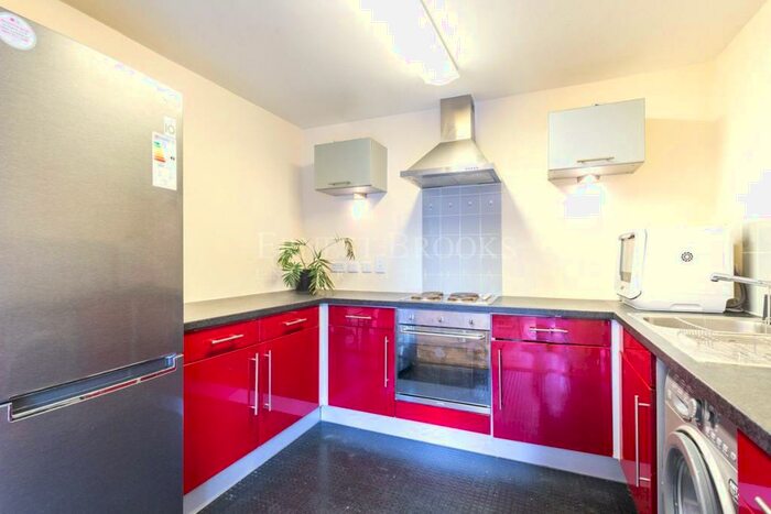 2 Bedroom Apartment To Rent In Burford Wharf Apartments, Stratford, E15