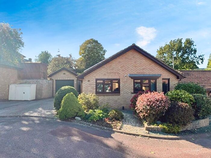 2 Bedroom Detached Bungalow For Sale In Shutehay Drive, Cam, Dursley, GL11