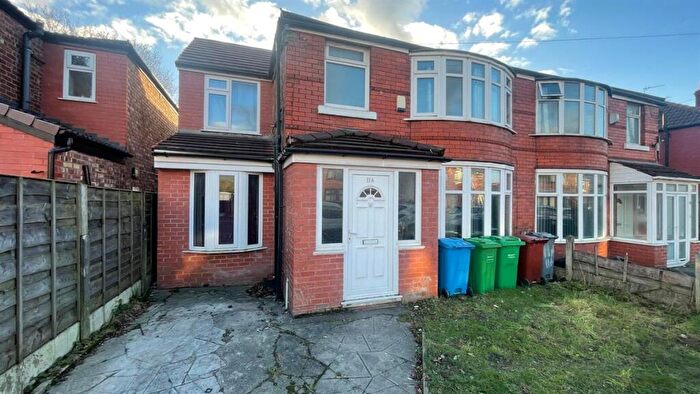 7 Bedroom House To Rent In Brentbridge Road, Manchester, M14