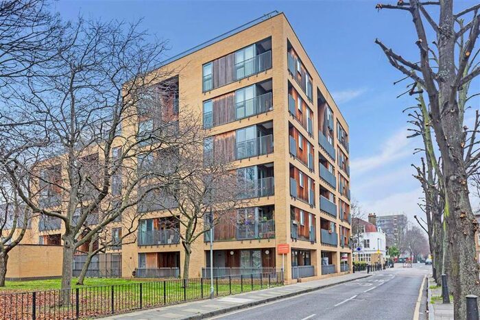 2 Bedroom Flat To Rent In Durant Street, London, E2