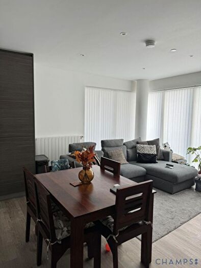 2 Bedroom Garage / Parking To Rent In Kidbrooke Park Road, London, SE3