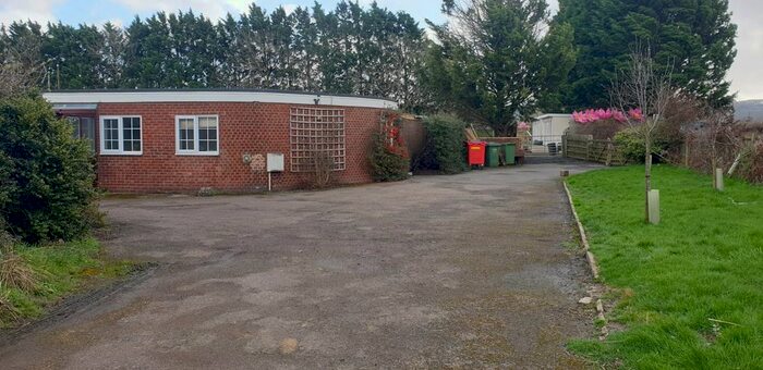 6 Bedroom Equestrian Property For Sale In Western Road, Cotswolds, WR11