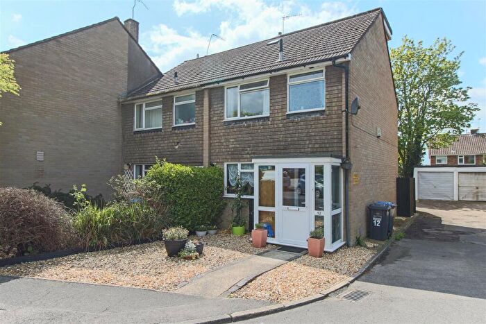 4 Bedroom End Of Terrace House To Rent In St. Edmunds Road, Haywards Heath, RH16