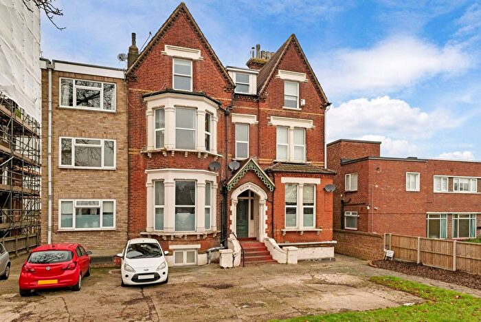 1 Bedroom Flat For Sale In Croydon Road, Beckenham, BR3