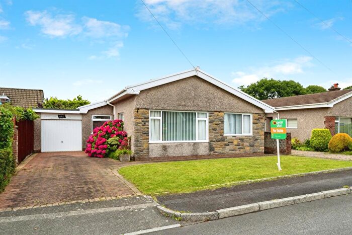 3 Bedroom Detached Bungalow For Sale In Birchwood Close, Neath, SA10