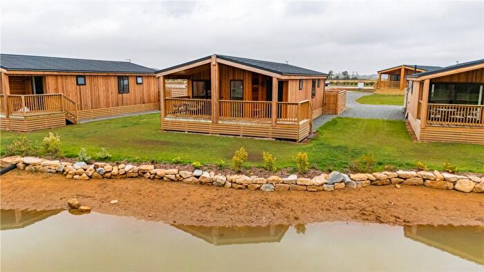 2 Bedroom Lodge For Sale In Barton Street, Laceby, DN37