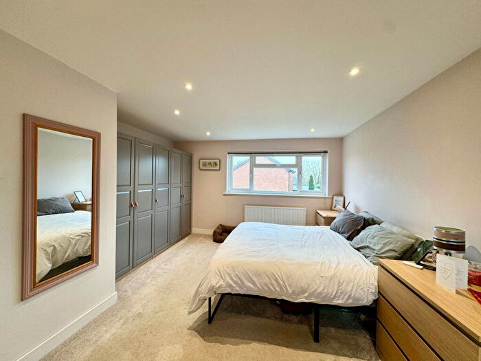 5 Bedroom Detached House For Sale In Station Road, Overton, Wrexham, LL13