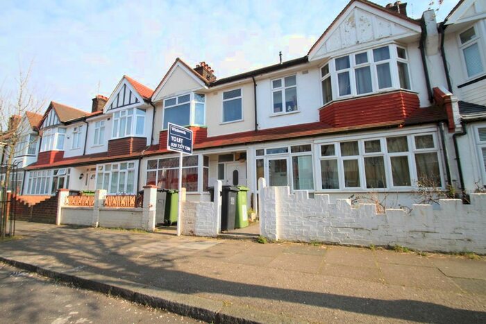 4 Bedroom Terraced House To Rent In Millmark Grove, New Cross SE14