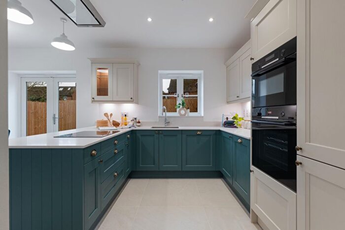 2 Bedroom Bungalow For Sale In Benfield Close, Northend, Southam, CV47