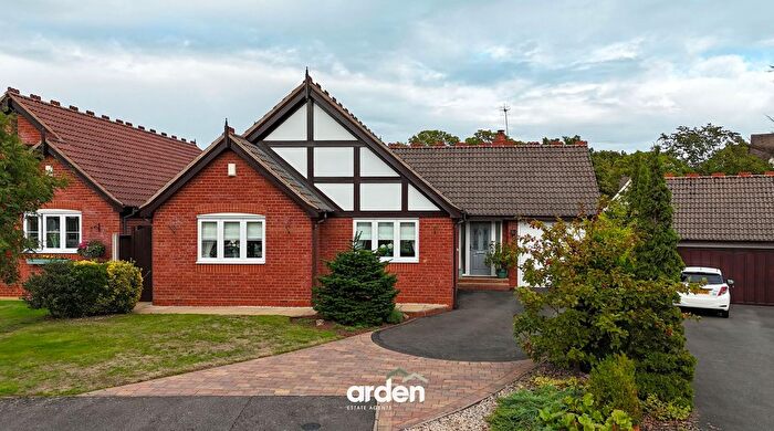 3 Bedroom Detached Bungalow For Sale In Crownhill Meadow, Catshill, B61
