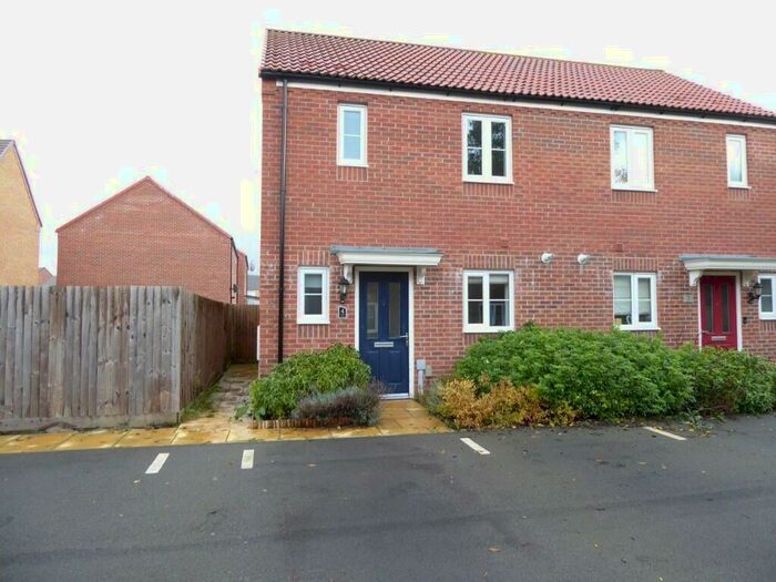 2 Bedroom Semi-Detached House To Rent In Irwell Close, Spalding, PE11