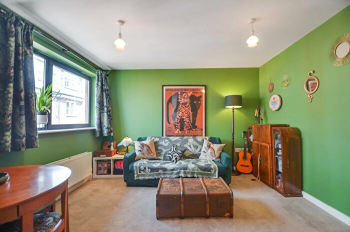 1 Bedroom Flat For Sale In Marcon Place, London, E8