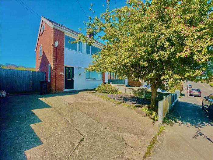 3 Bedroom Semi-Detached House To Rent In Windsor Drive, Flint, Flintshire, CH6