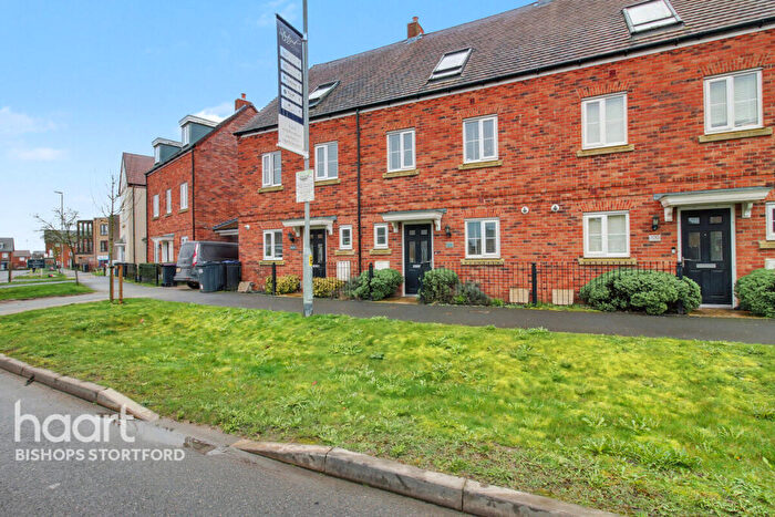 3 Bedroom Terraced House For Sale In Newland Avenue, Bishop's Stortford, CM23