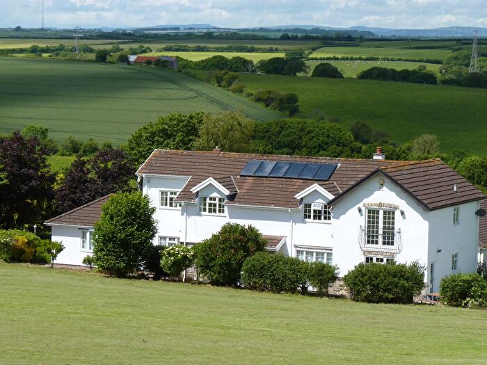 6 Bedroom Detached House For Sale In Penmark, Penmark, Barry, CF62