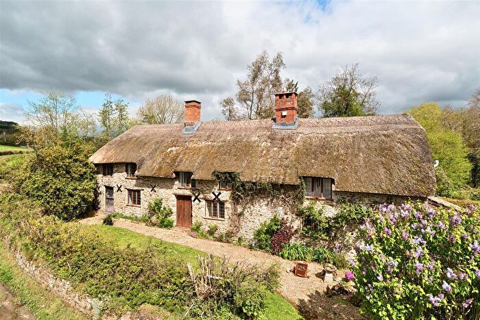 4 Bedroom Farmhouse For Sale In Farway, Colyton, EX24