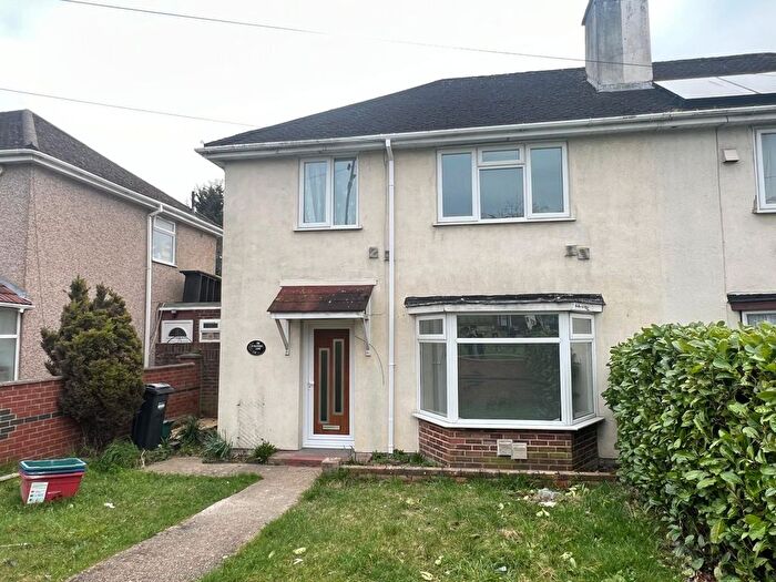 5 Bedroom Semi-Detached House To Rent In Cranford Lane, Hounslow, TW5