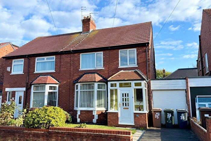 3 Bedroom Semi Detached House For Sale In Longston Avenue, Cullercoats, NE30