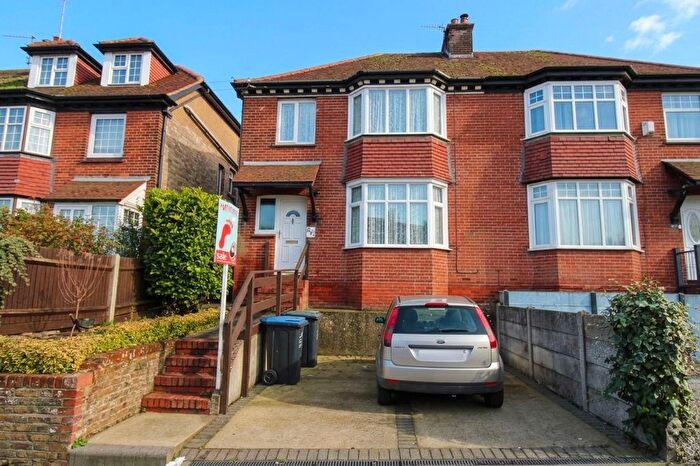 3 Bedroom Semi Detached House For Sale In College Road, Margate, CT9