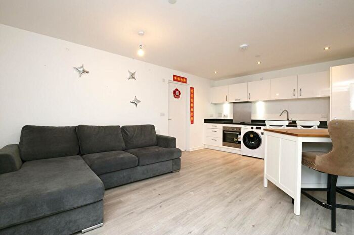2 Bedroom Flat For Sale In Flat, Kingsburgh Crescent, Granton, Edinburgh, EH5