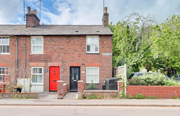 2 Bedroom Terraced House To Rent In Grove Road, Harpenden, Hertfordshire, AL5