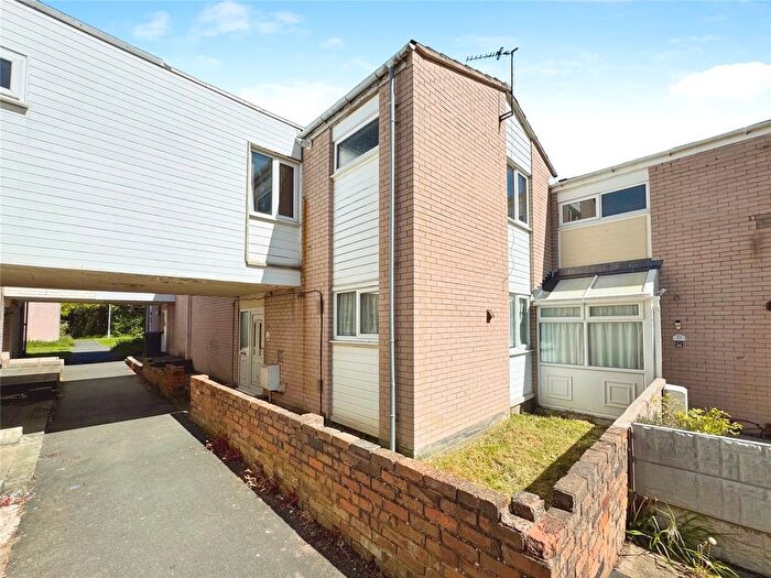 4 Bedroom Terraced House For Sale In Woodcroft, Telford, Shropshire, TF7