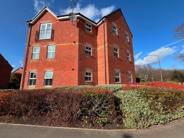 2 Bedroom Flat To Rent In Clough Drive, Burton-On-Trent, DE14