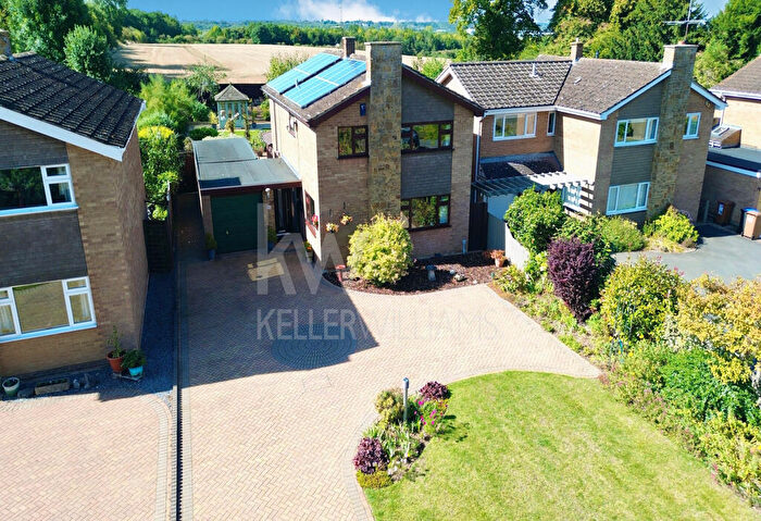 4 Bedroom Detached House For Sale In The Green, Great Houghton, Northamptonshire, NN4