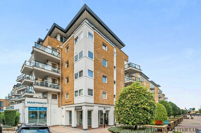 1 Bedroom Flat To Rent In Smugglers Way, London, SW18