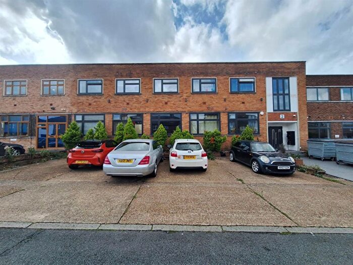 Studio To Rent In Dalston Gardens, Stanmore, HA7