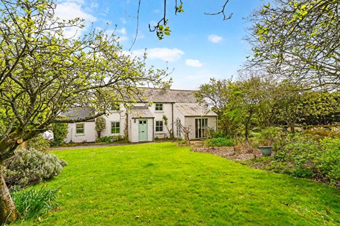 4 Bedroom Detached House For Sale In Lowslip Hill, West Hougham, Dover, Kent, CT15