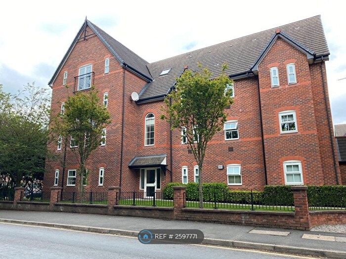 2 Bedroom Flat To Rent In New Copper Moss, Altrincham, WA15