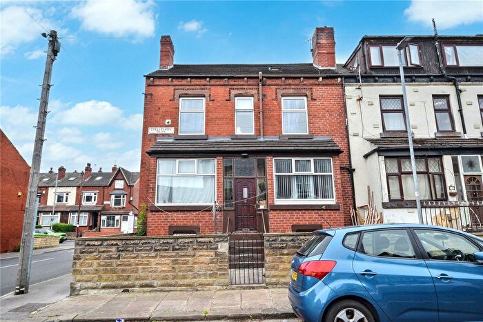 4 Bedroom Terraced House To Rent In Cross Flatts Drive, Leeds, West Yorkshire, LS11