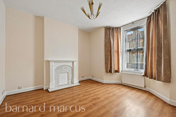2 Bedroom Flat To Rent In Nova Road, Croydon, CR0