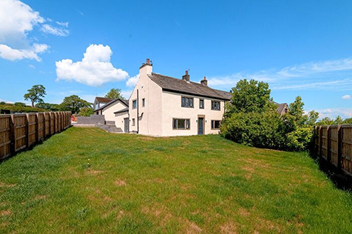 4 Bedroom Property For Sale In Wheatley Lane Road, Barrowford, BB9